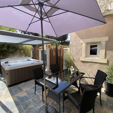 La Suite De Charme Du Mas De La Fontaine De Jonquier Avec Spa Privatif Séguret Exterior foto
